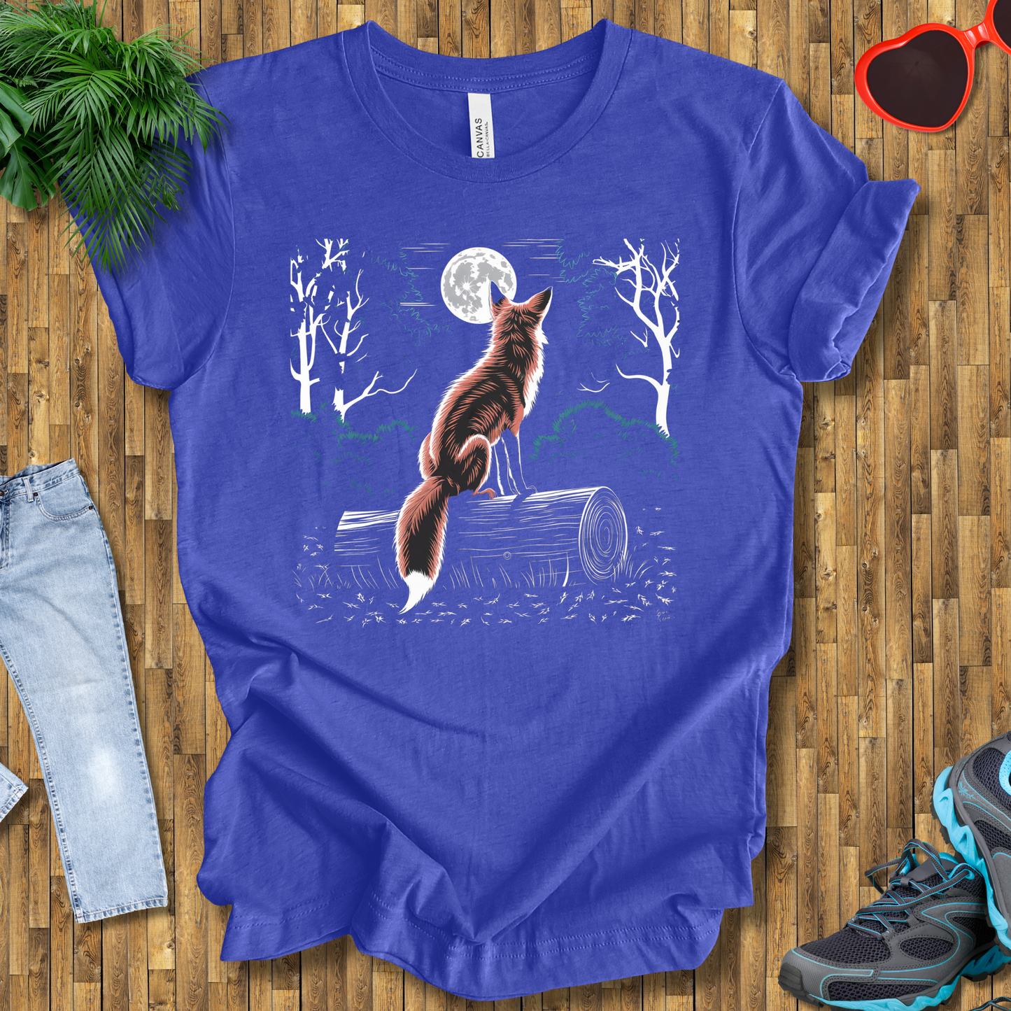 Fox looking at the moon T-Shirt