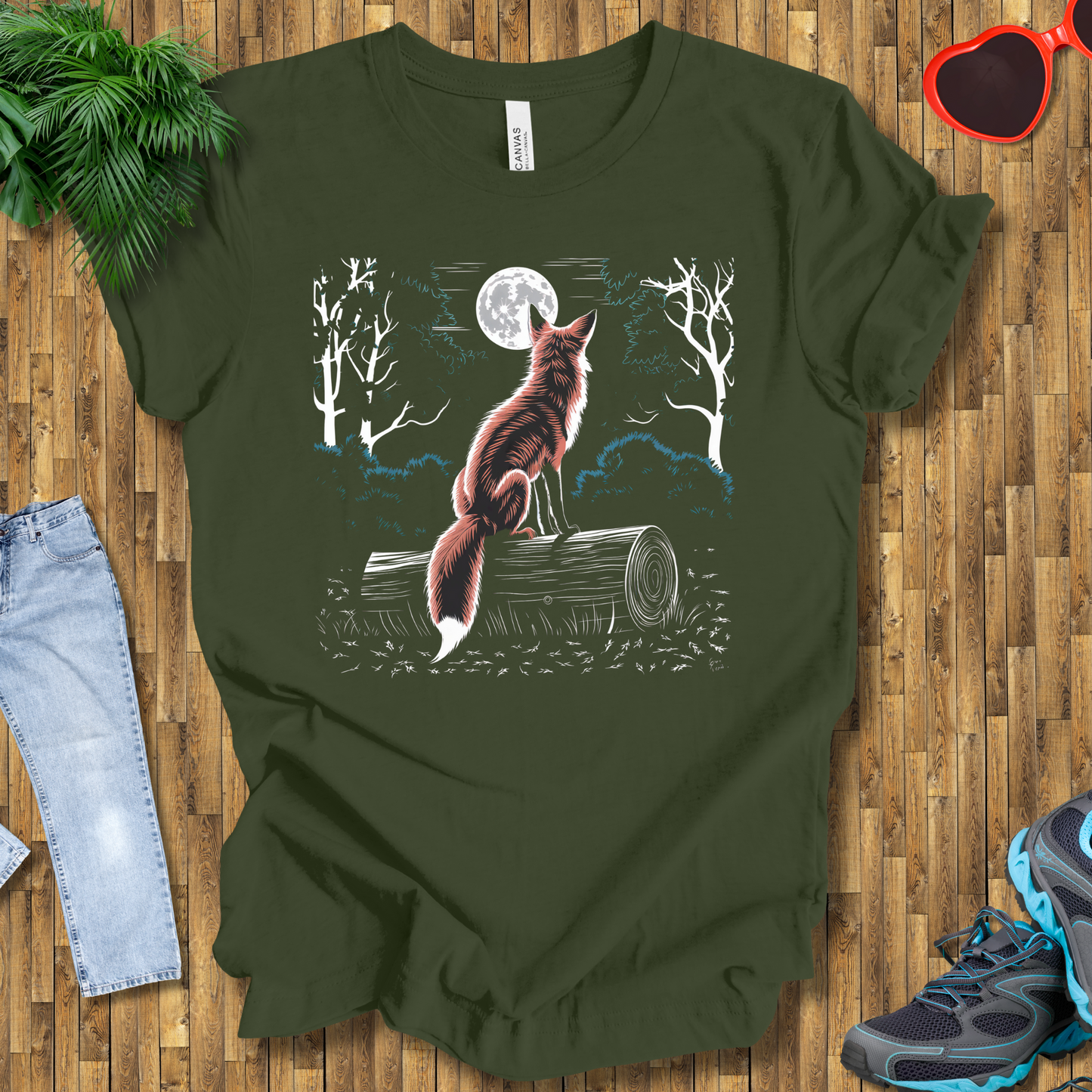 Fox looking at the moon T-Shirt