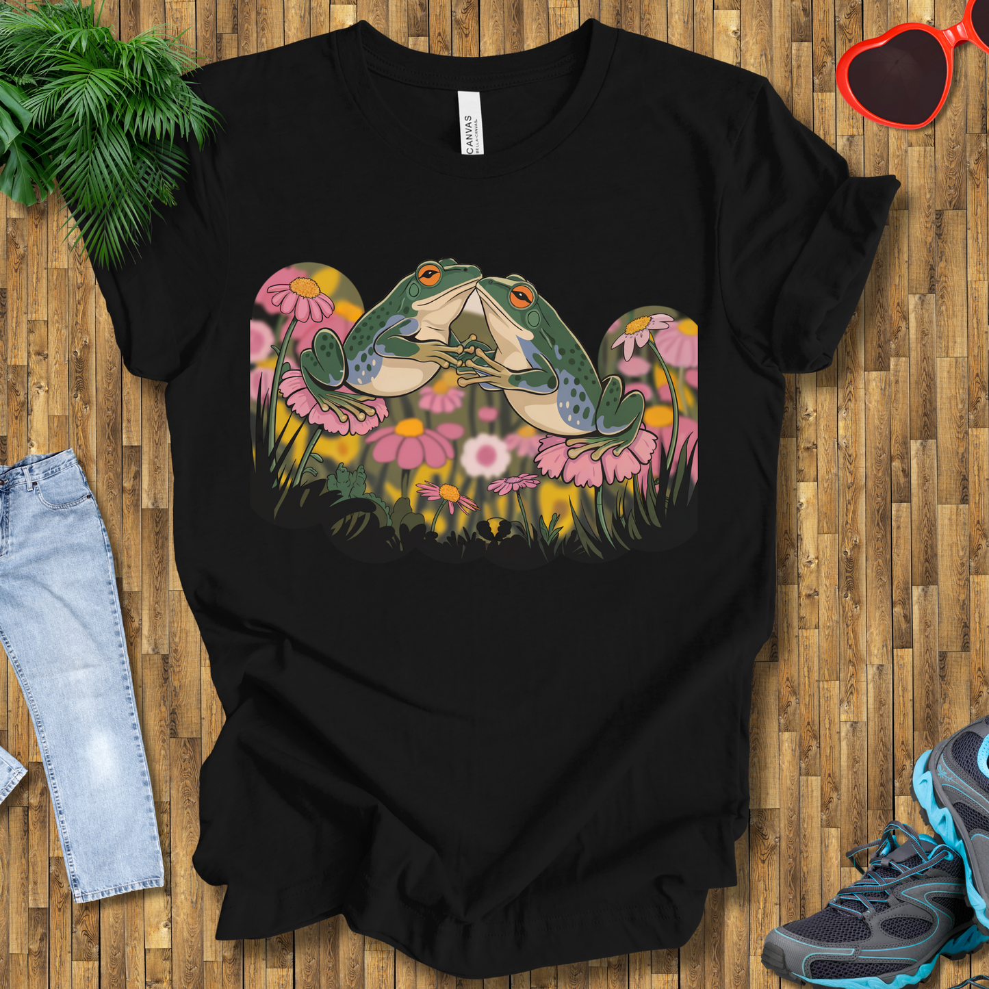 Frog fights T-Shirt