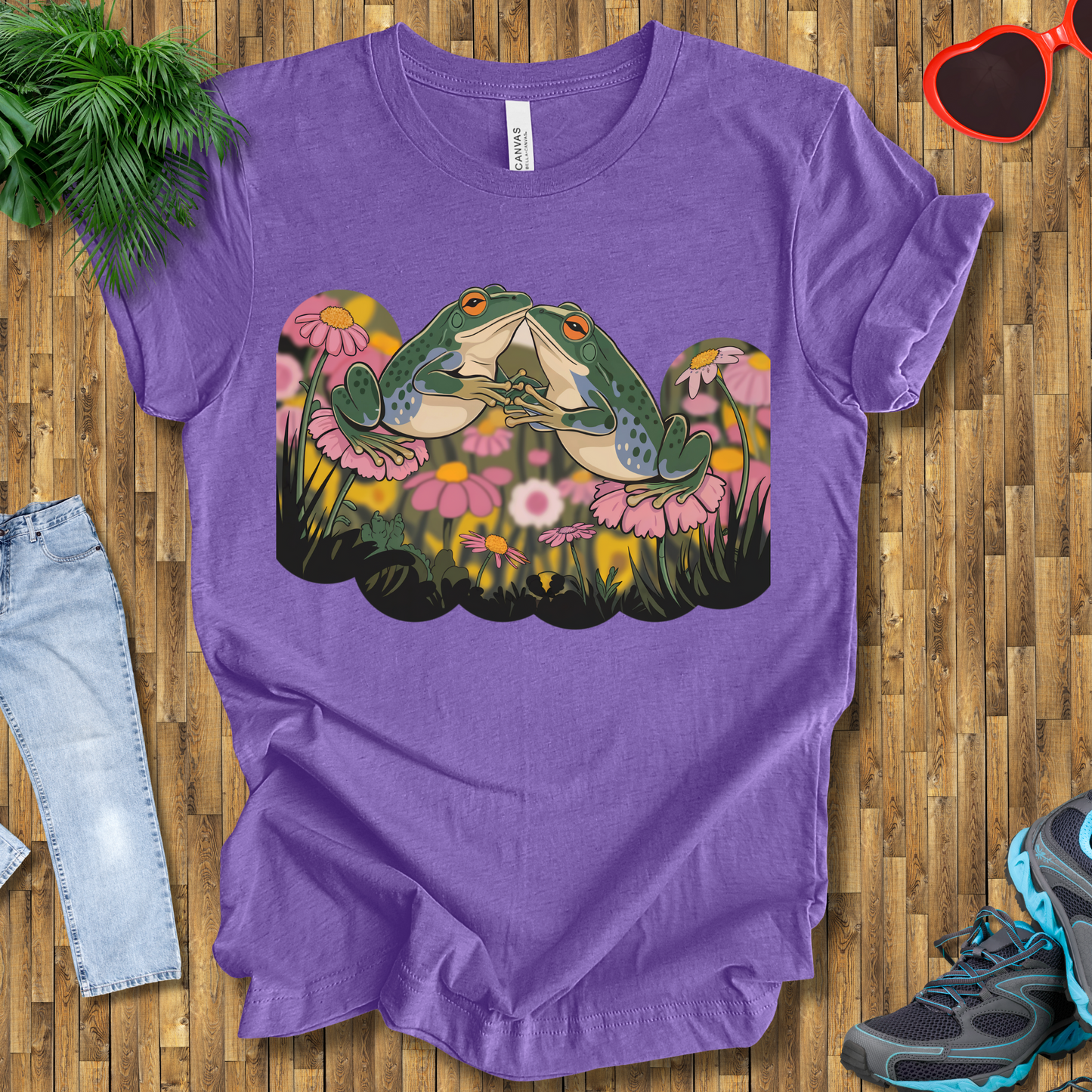 Frog fights T-Shirt