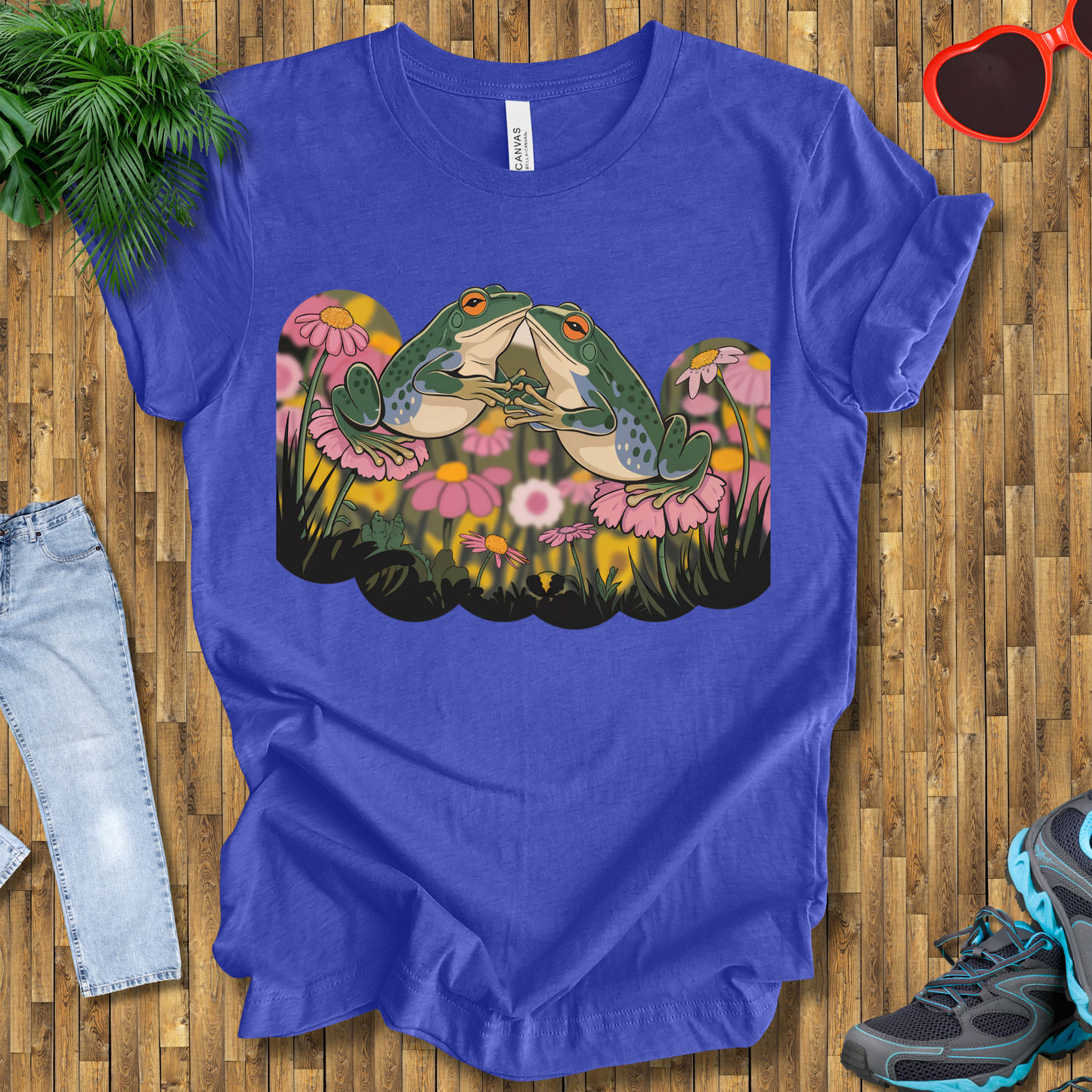 Frog fights T-Shirt