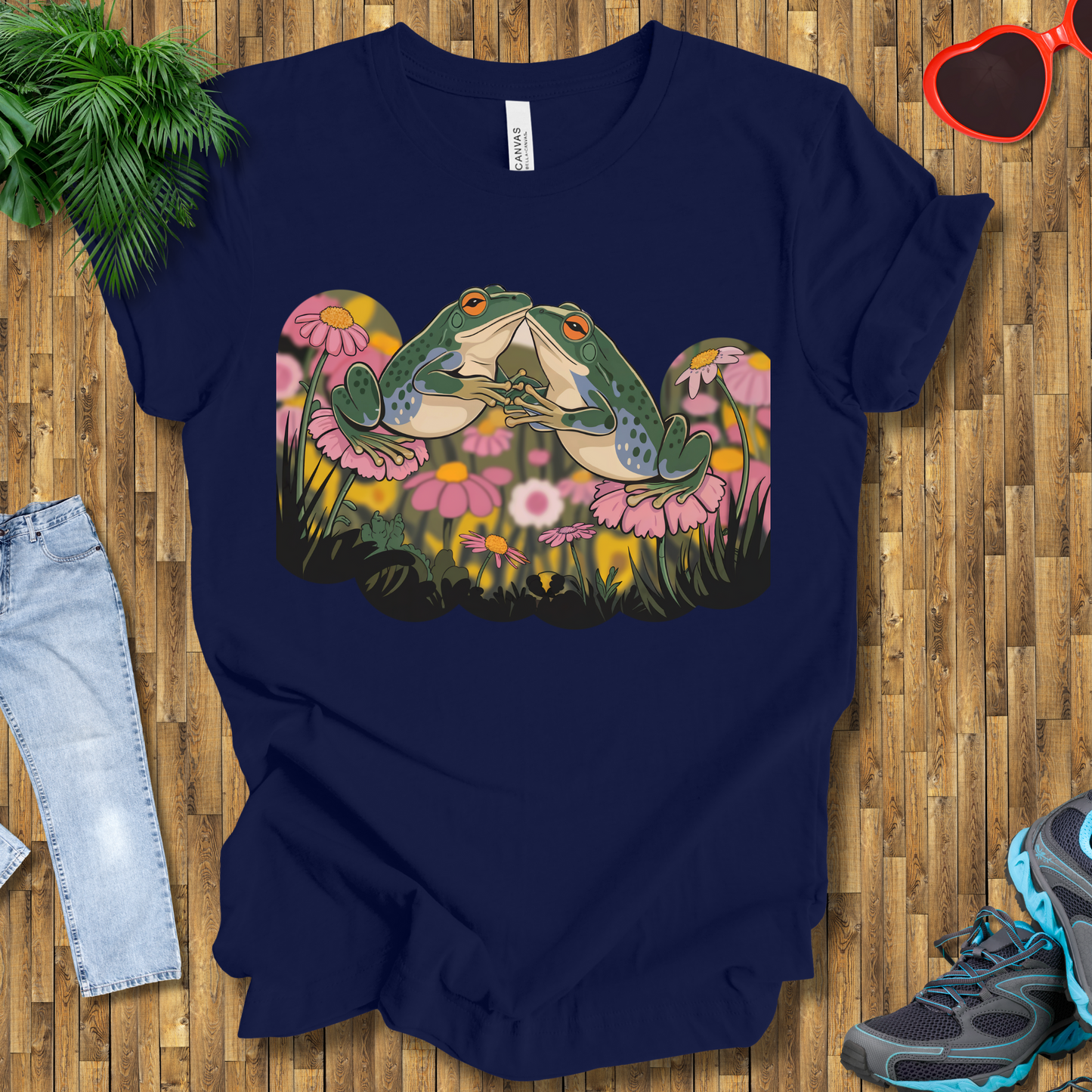 Frog fights T-Shirt
