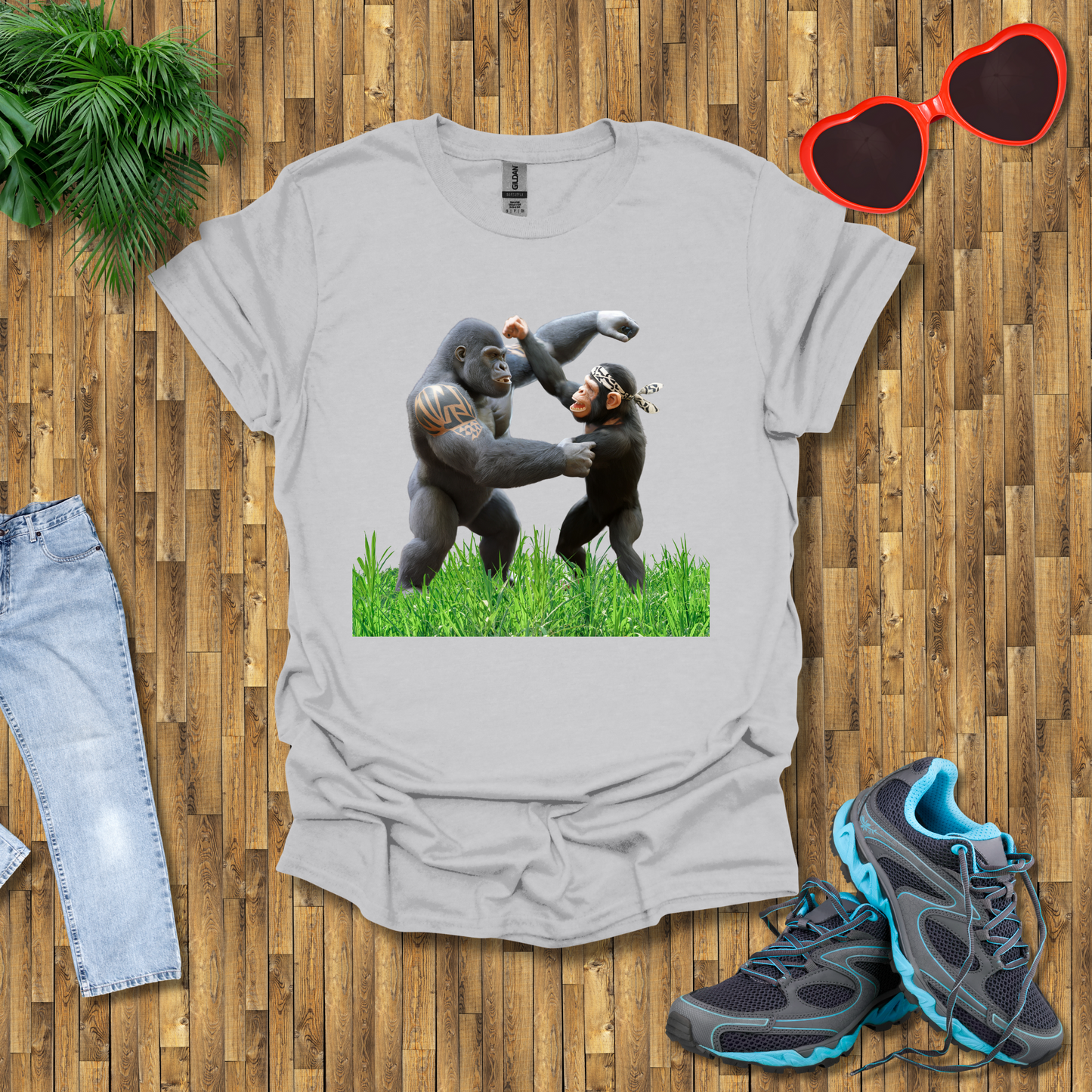 Gorilla fights T-Shirt