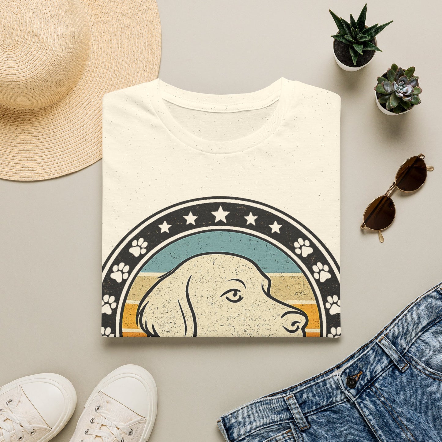 Minimalistic Gold Retriever T-Shirt