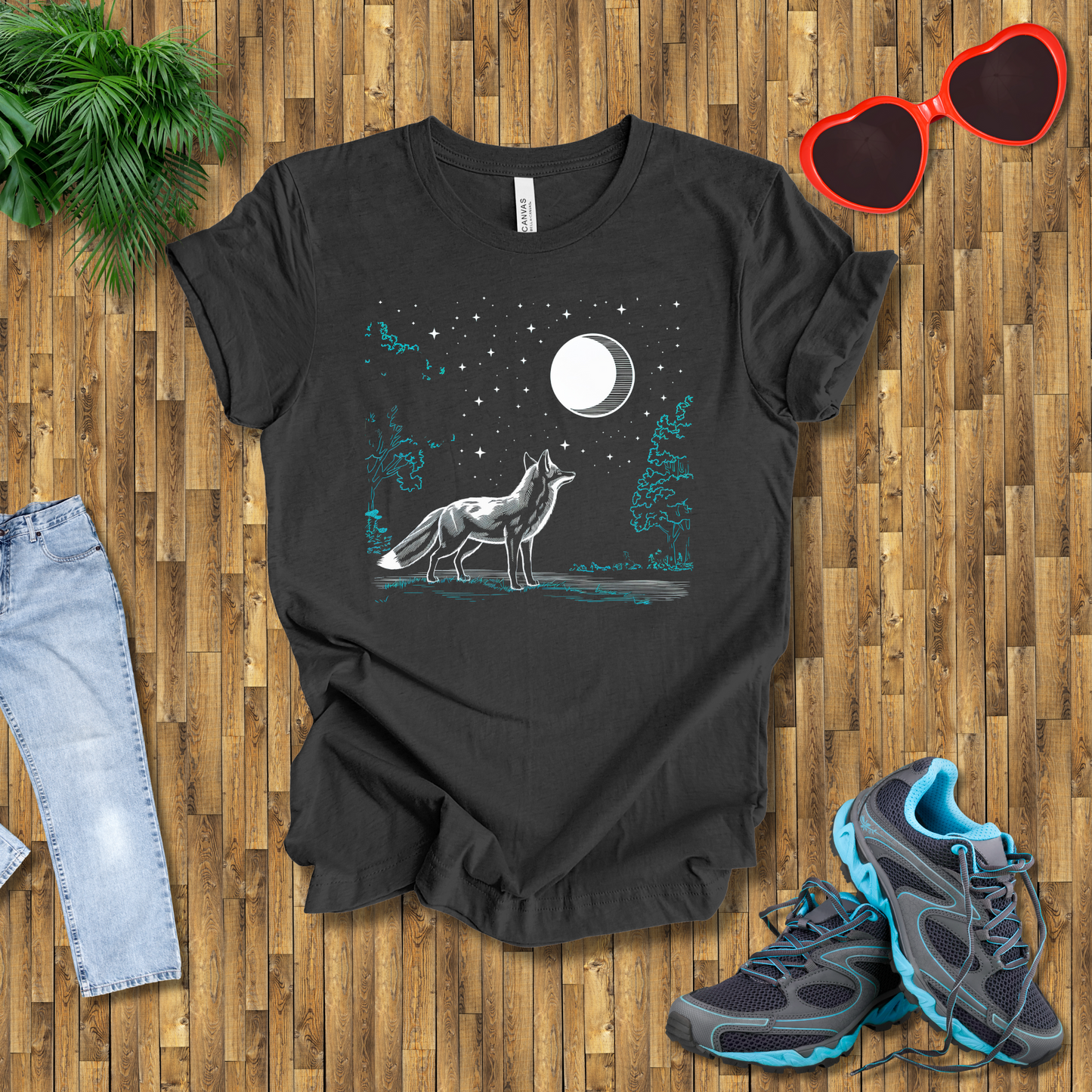 Fox looking at the moon T-Shirt