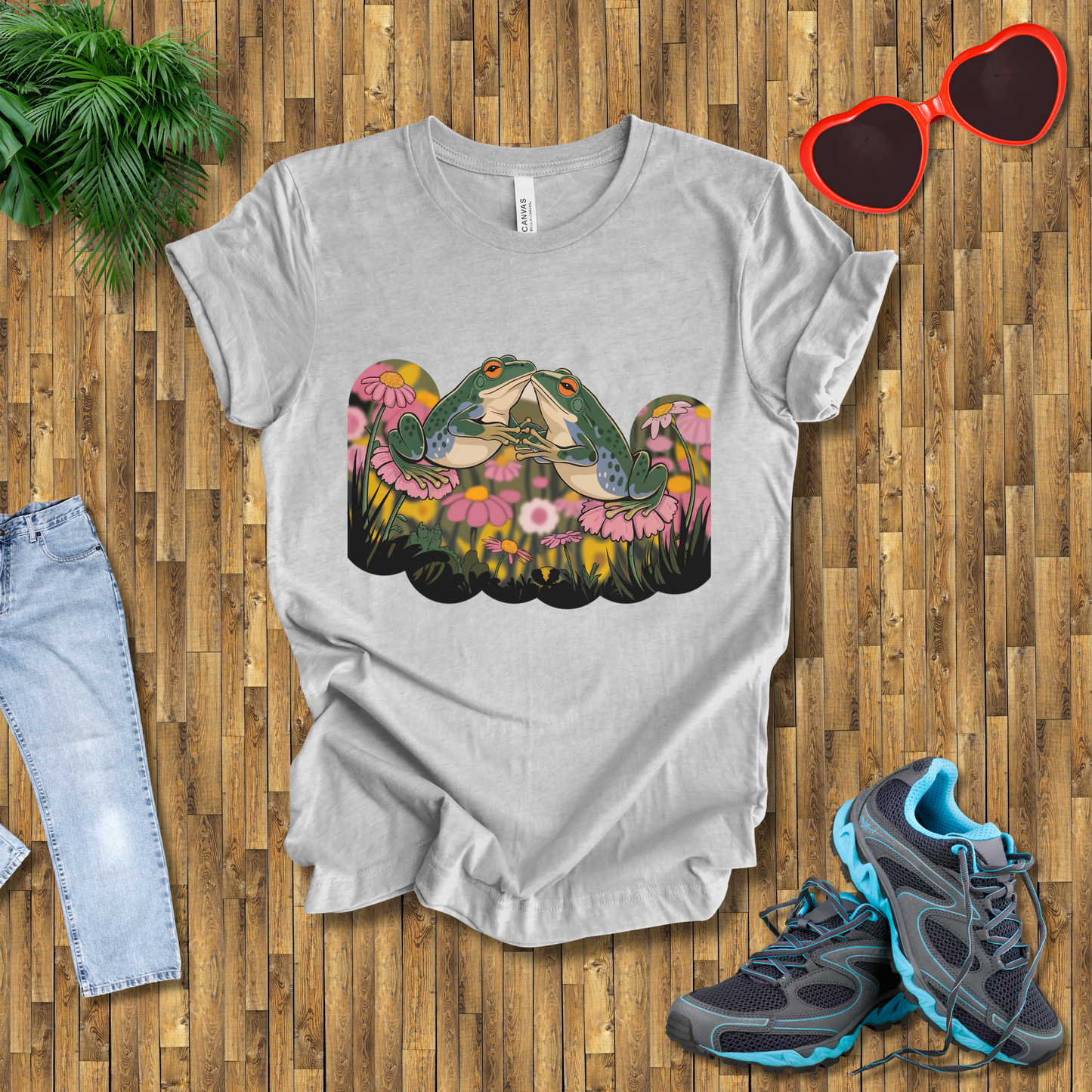 Frog fights T-Shirt