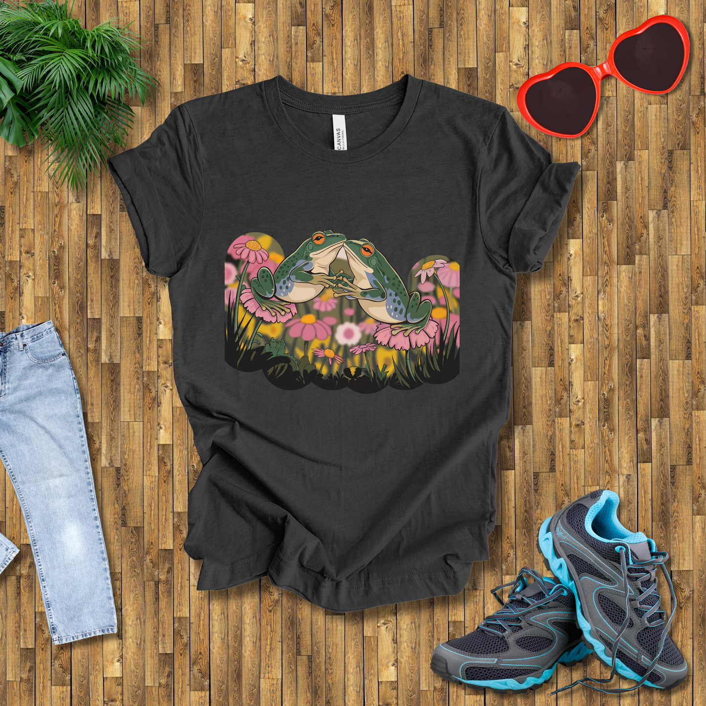 Frog fights T-Shirt