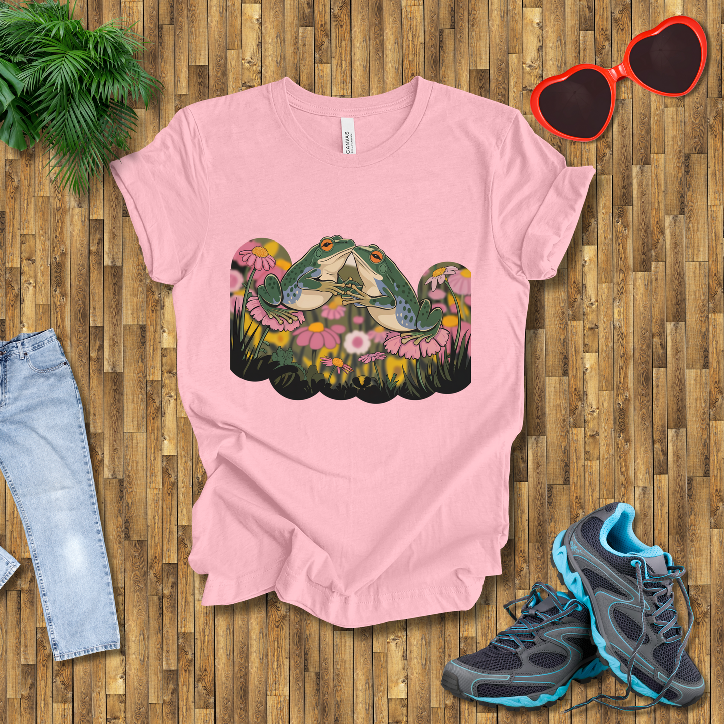 Frog fights T-Shirt