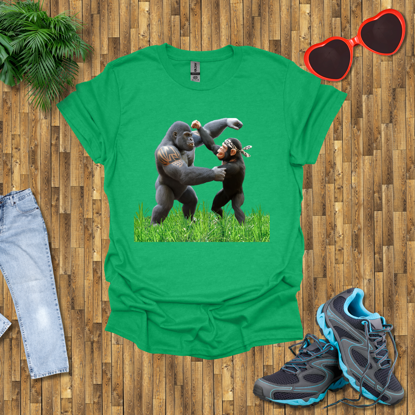 Gorilla fights T-Shirt